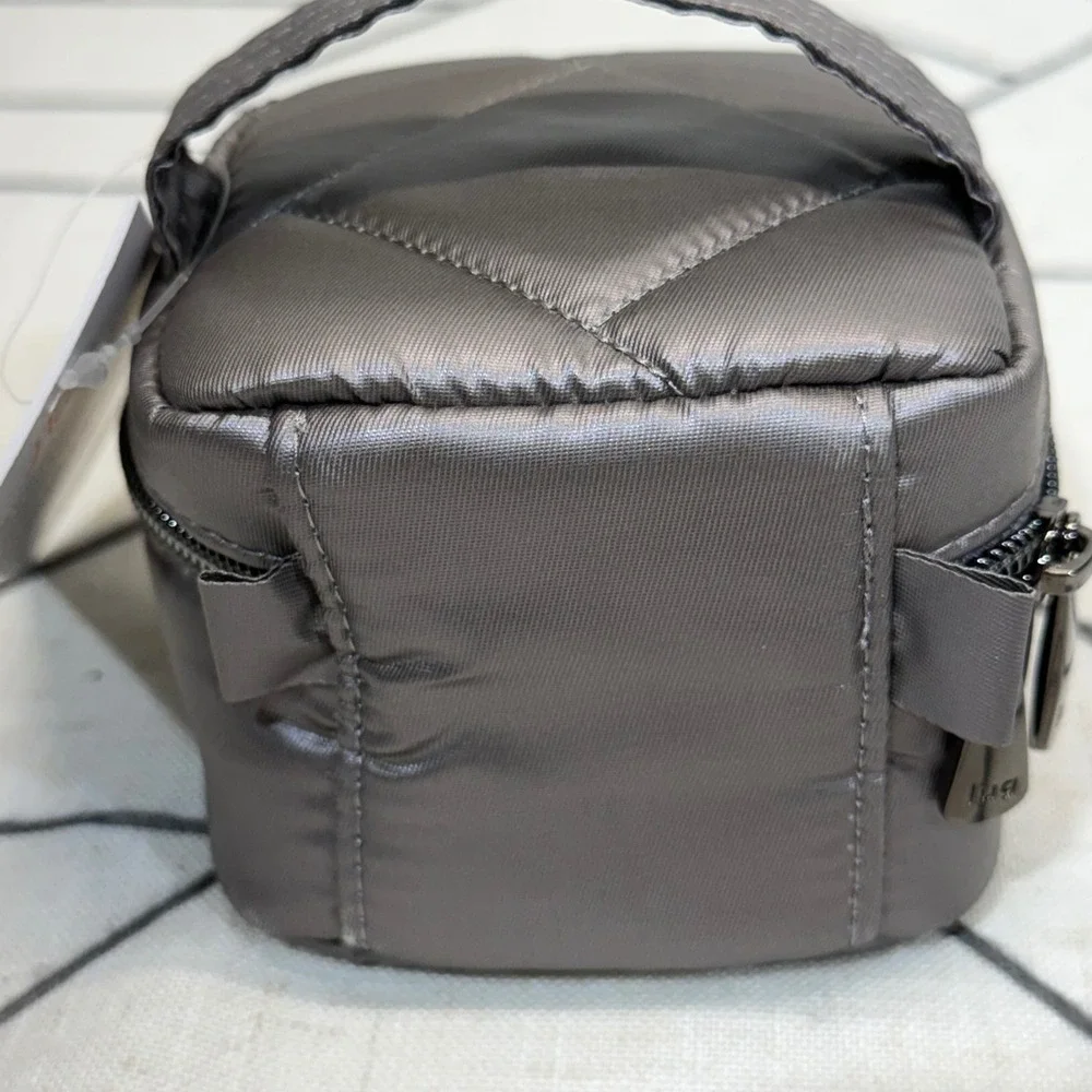Lug Mini Swiz Jewelry Box OS Metallic Pearl Quilted Travel Case NWT